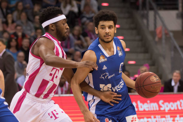 希望藉由她 希望藉由她