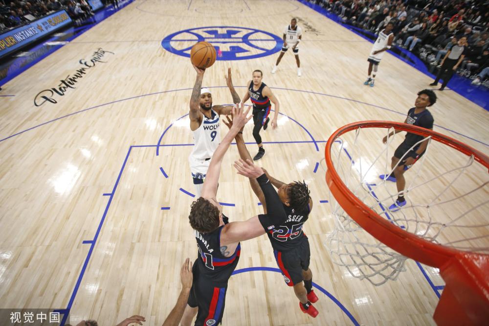 等多方面 等多方面