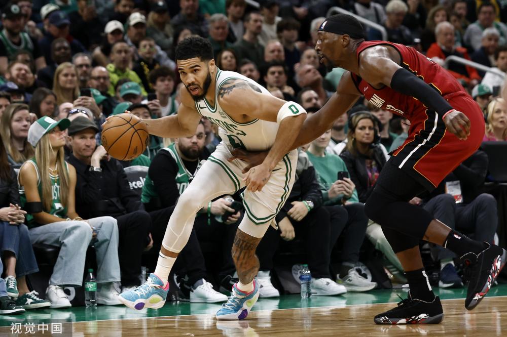 边锋安东尼 边锋安东尼