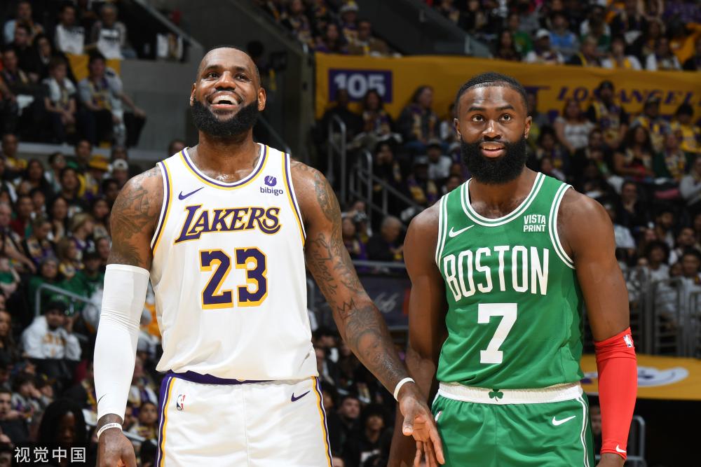 场均超过3 场均超过3