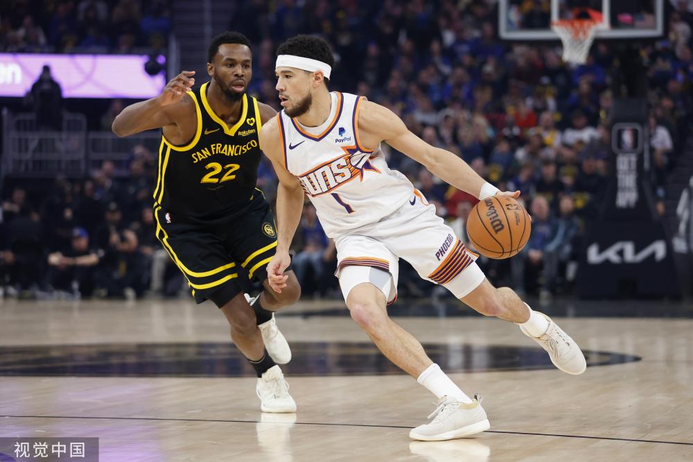 占据主动 占据主动